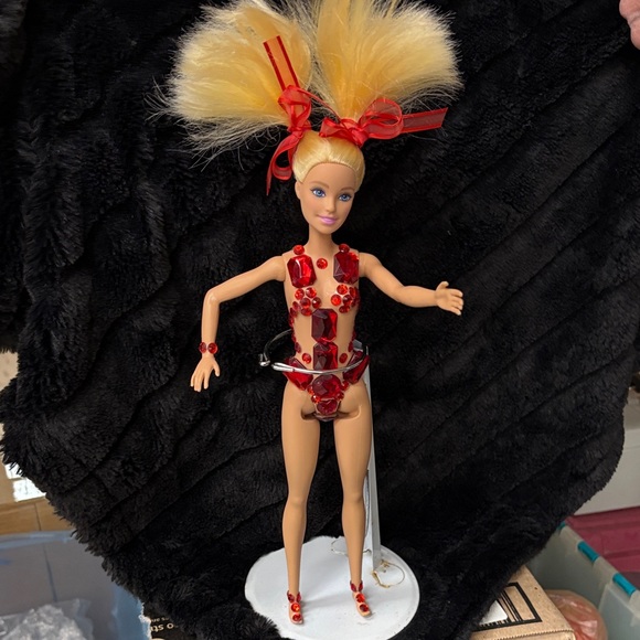 Doll with Red Gemstone Outfit and Blonde Hair - Picture 1 of 2